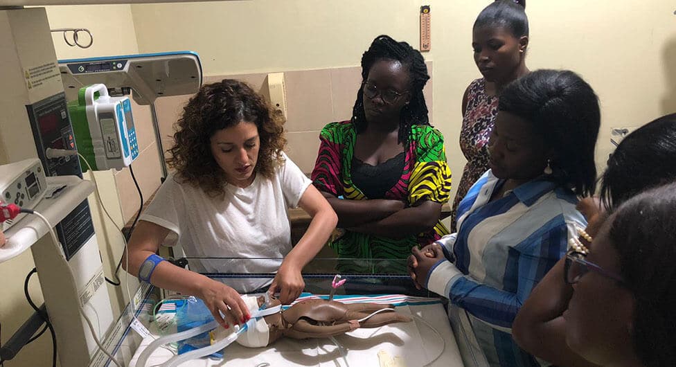 רופאים מ"סורוקה" שותפים בהפחתת התמותה של תינוקות בגאנה